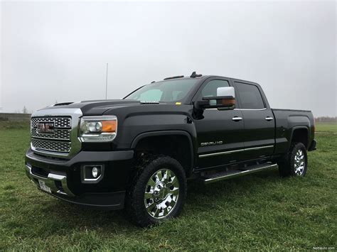 06 gmc sierra duramax|6.6 v8 vs duramax.